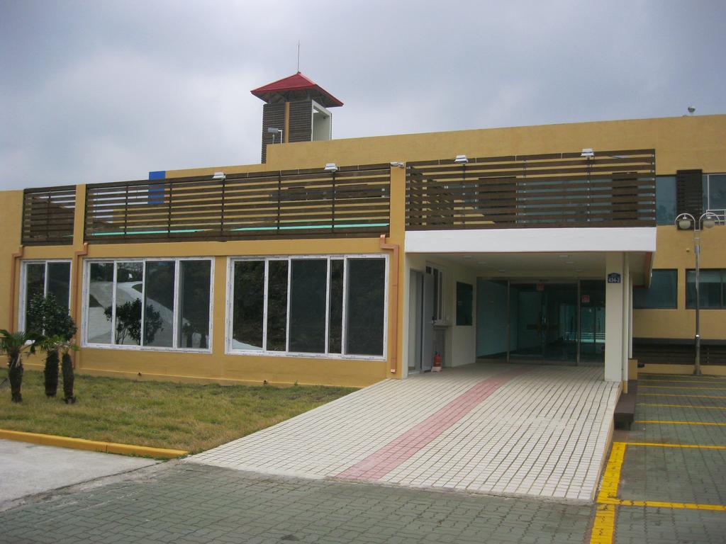 Geomunoreum Hostel Jeju Eksteriør billede